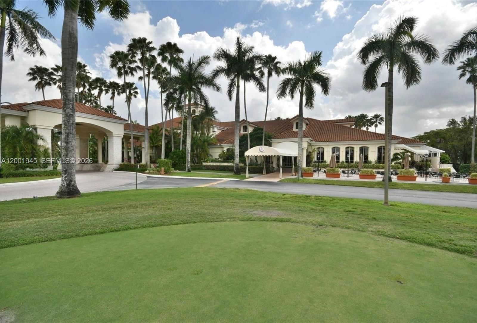 Real estate property located at 9725 52nd St #202, Miami-dade, Doral House Condo No 3, Doral, FL