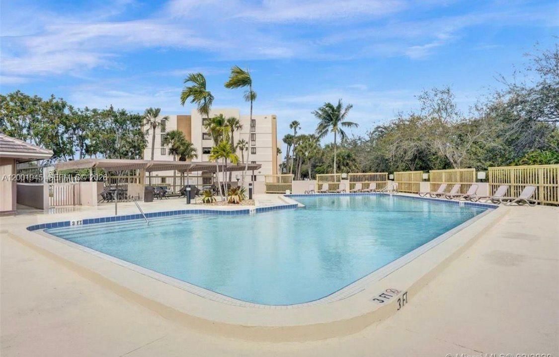 Real estate property located at 9725 52nd St #202, Miami-dade, Doral House Condo No 3, Doral, FL