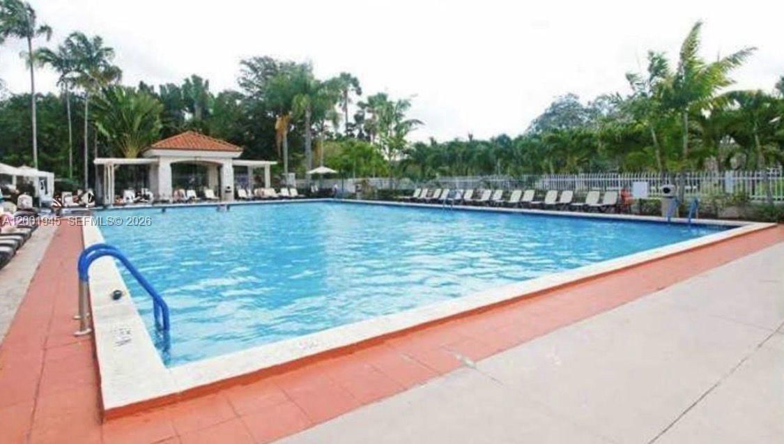 Real estate property located at 9725 52nd St #202, Miami-dade, Doral House Condo No 3, Doral, FL