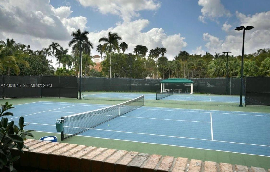 Real estate property located at 9725 52nd St #202, Miami-dade, Doral House Condo No 3, Doral, FL