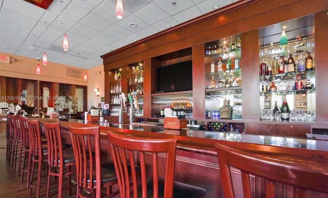 Real estate property located at 9725 52nd St #202, Miami-dade, Doral House Condo No 3, Doral, FL