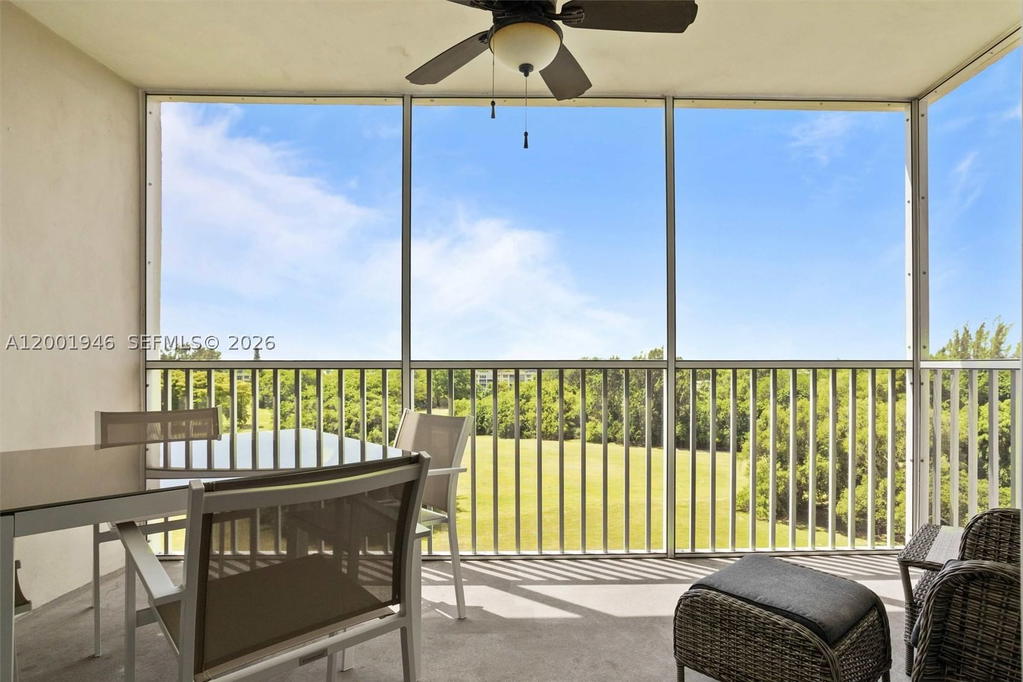 Real estate property located at 3100 Palm Aire Dr #703, Broward, No 9 Palm-aire Country Cl, Pompano Beach, FL