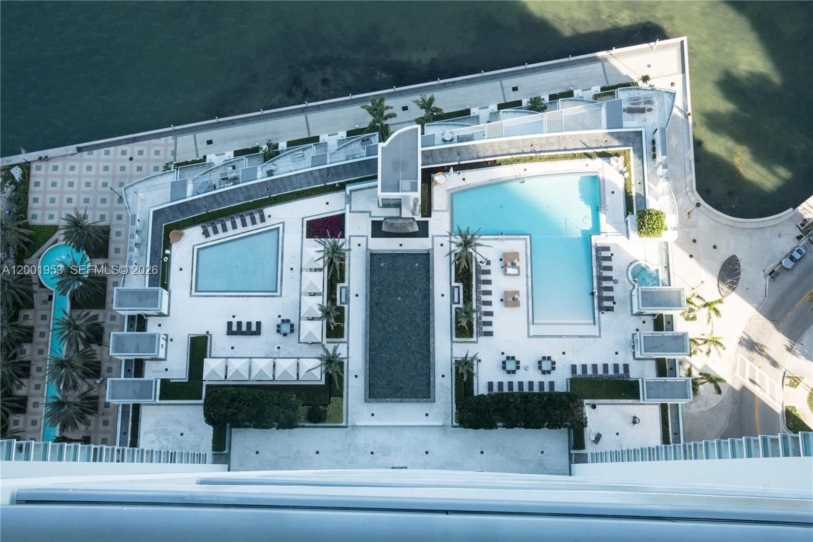 Real estate property located at 1331 Brickell Bay Dr #408, Miami-dade, Jade Residences At Bricke, Miami, FL