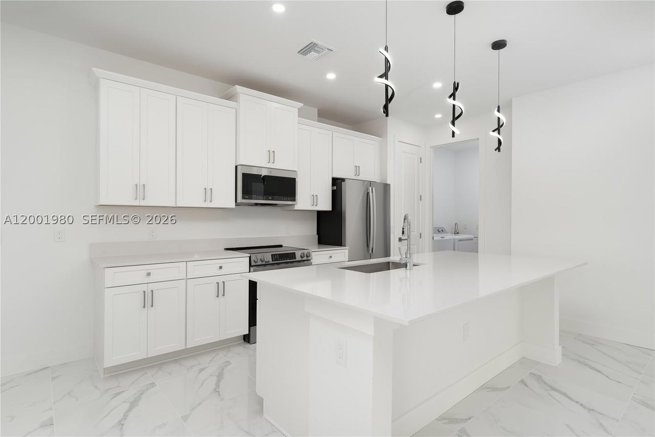 Real estate property located at 529 Theodore Vail, Lee, Mirror Lakes, Lehigh Acres, FL
