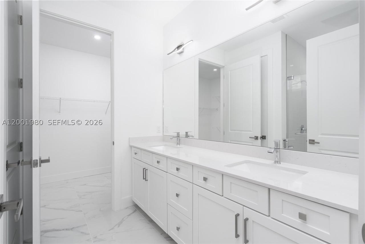 Real estate property located at 529 Theodore Vail, Lee, Mirror Lakes, Lehigh Acres, FL