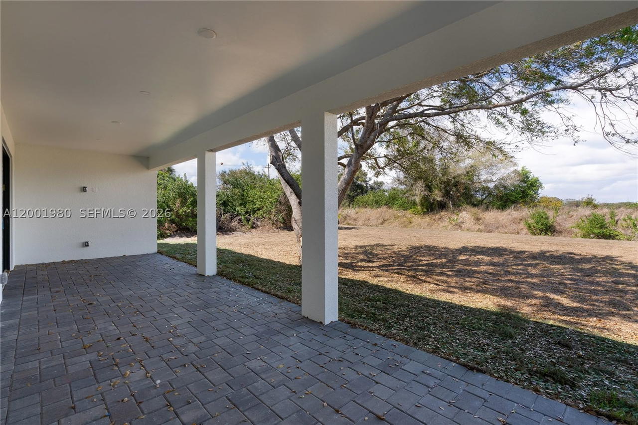 Real estate property located at 529 Theodore Vail, Lee, Mirror Lakes, Lehigh Acres, FL