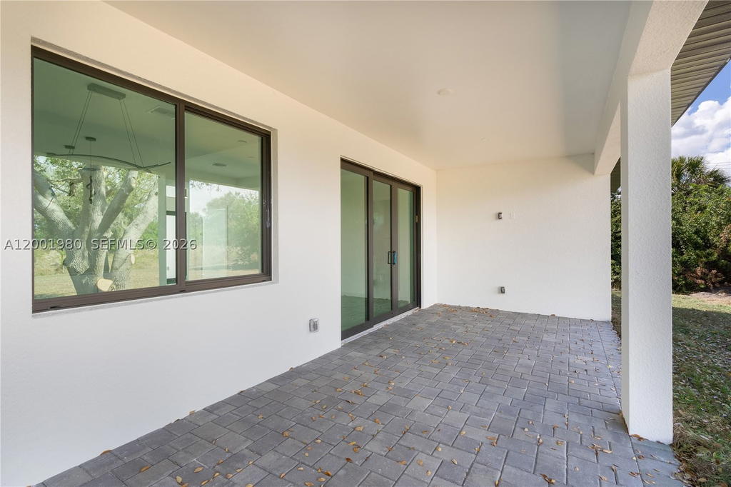 Real estate property located at 529 Theodore Vail, Lee, Mirror Lakes, Lehigh Acres, FL