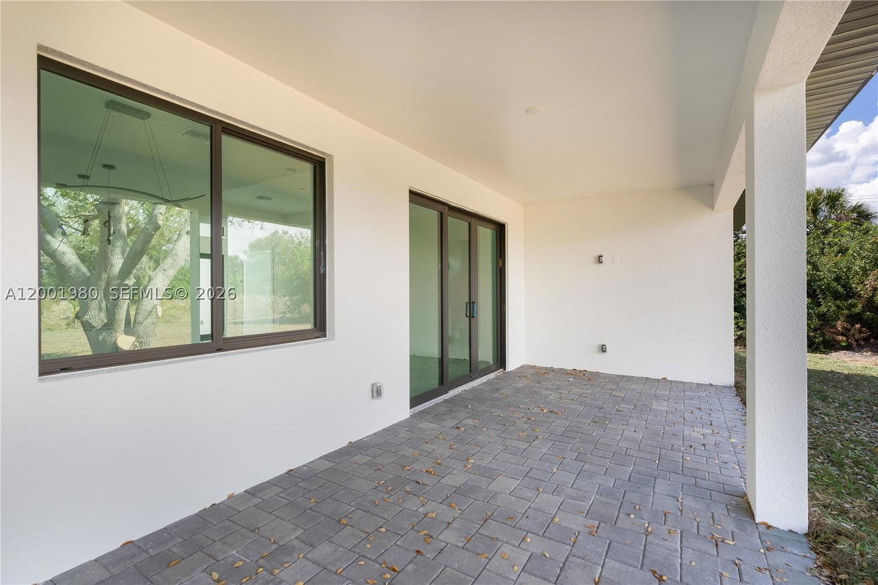 Real estate property located at 529 Theodore Vail, Lee, Mirror Lakes, Lehigh Acres, FL