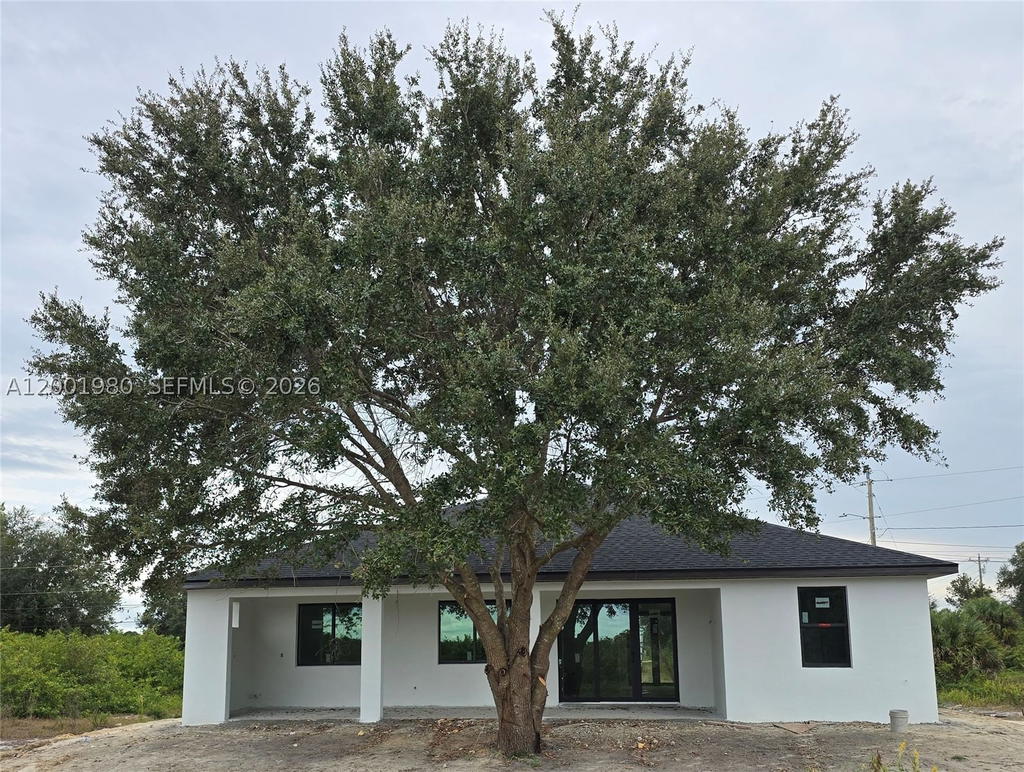 Real estate property located at 529 Theodore Vail, Lee, Mirror Lakes, Lehigh Acres, FL