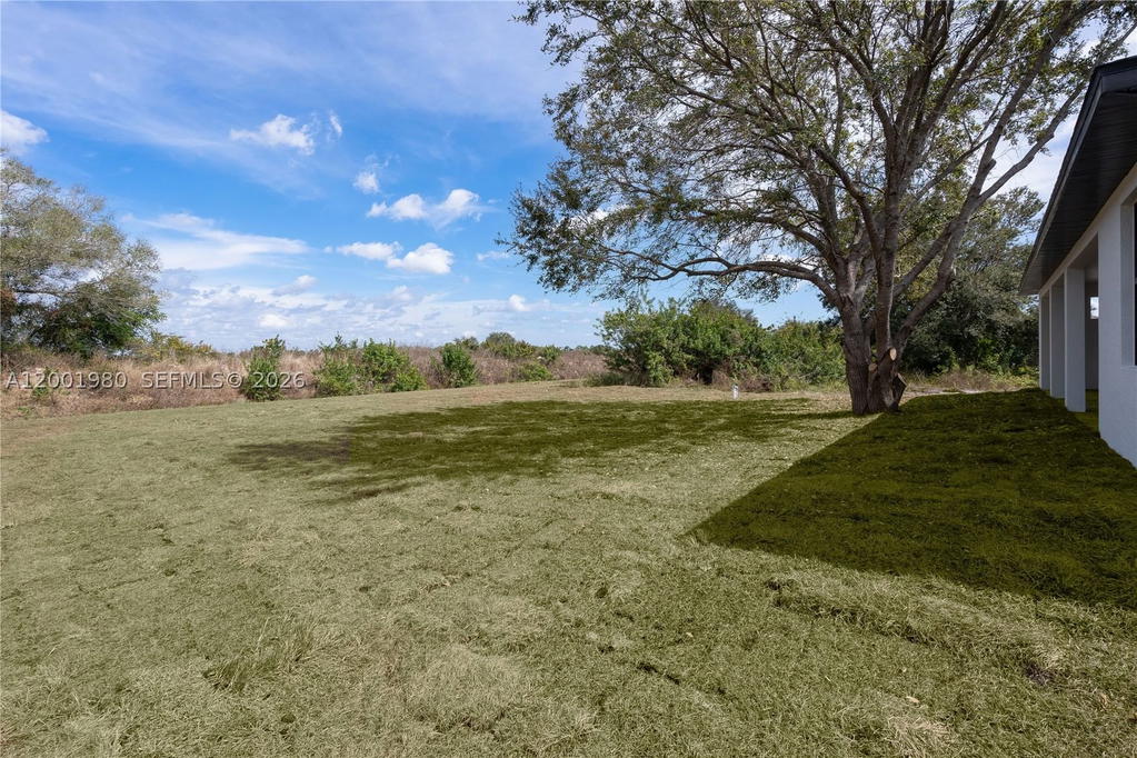 Real estate property located at 529 Theodore Vail, Lee, Mirror Lakes, Lehigh Acres, FL
