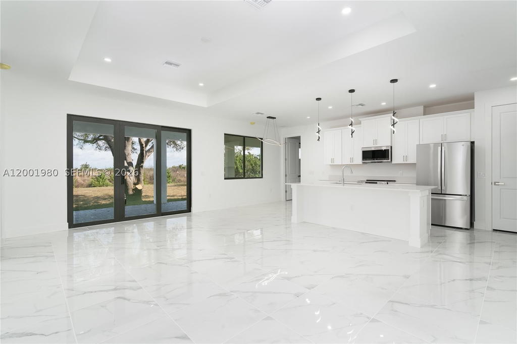 Real estate property located at 529 Theodore Vail, Lee, Mirror Lakes, Lehigh Acres, FL