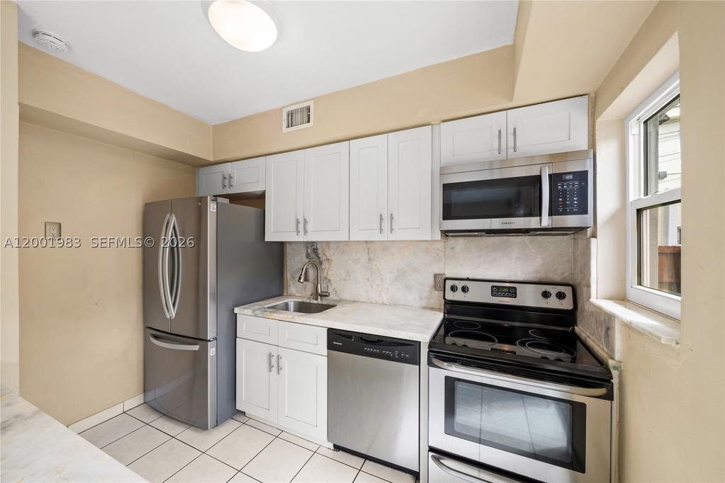 Real estate property located at 2010 Calais Dr, Miami-dade, Isle Of Normandy Miami Vi, Miami Beach, FL