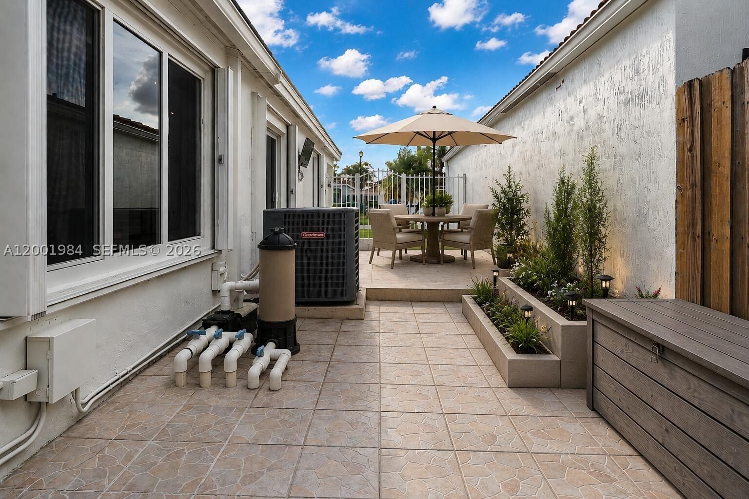 Real estate property located at 17403 142nd Pl, Miami-dade, Weitzer Serena Lakes West, Miami, FL