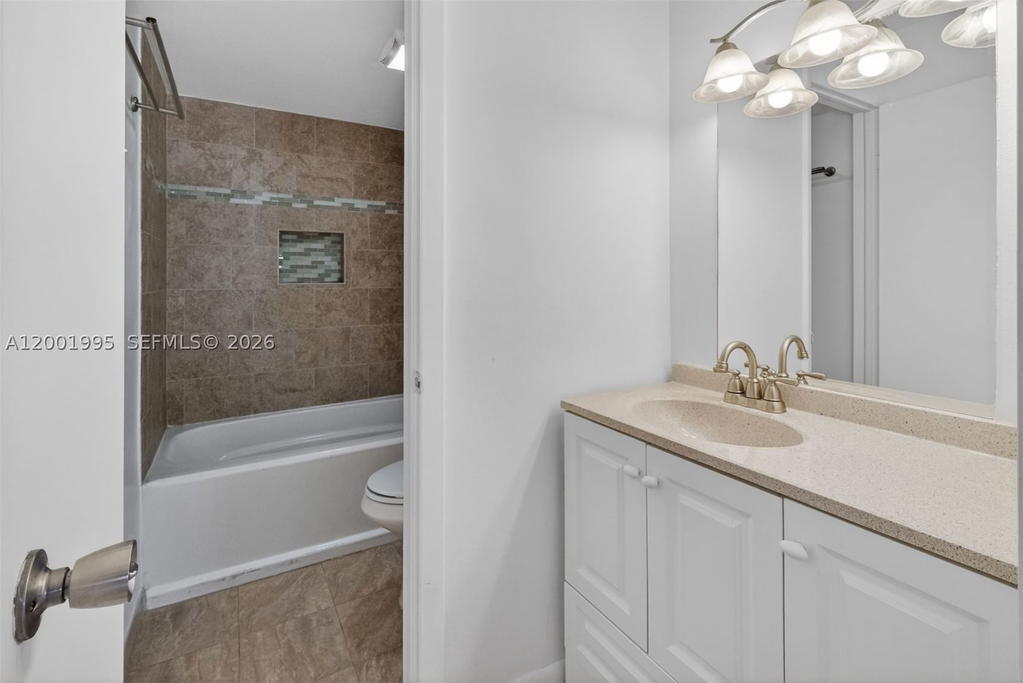 Real estate property located at 1250 Lincoln Rd #404, Miami-dade, Lincoln West Gardens Condo, Miami Beach, FL