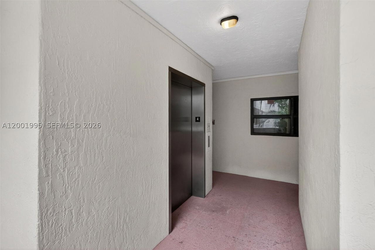 Real estate property located at 1250 Lincoln Rd #404, Miami-dade, Lincoln West Gardens Condo, Miami Beach, FL