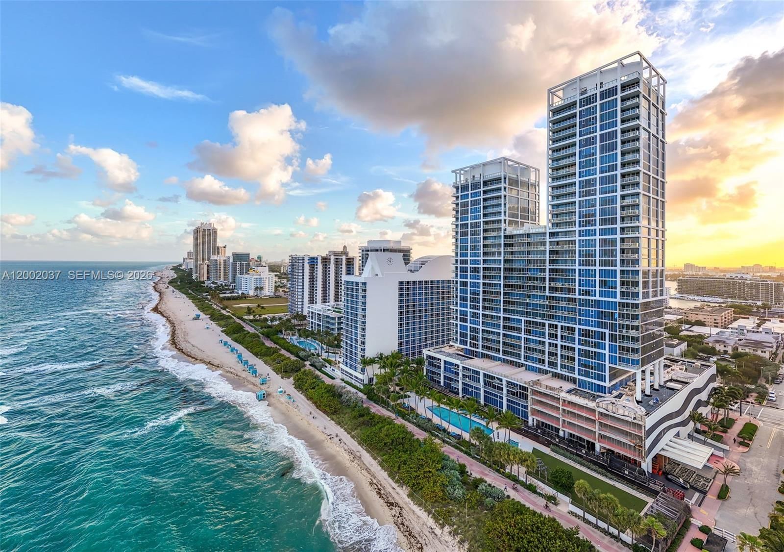 Real estate property located at 6899 Collins Ave #1109, Miami-dade, North Carillon Beach Cond, Miami Beach, FL