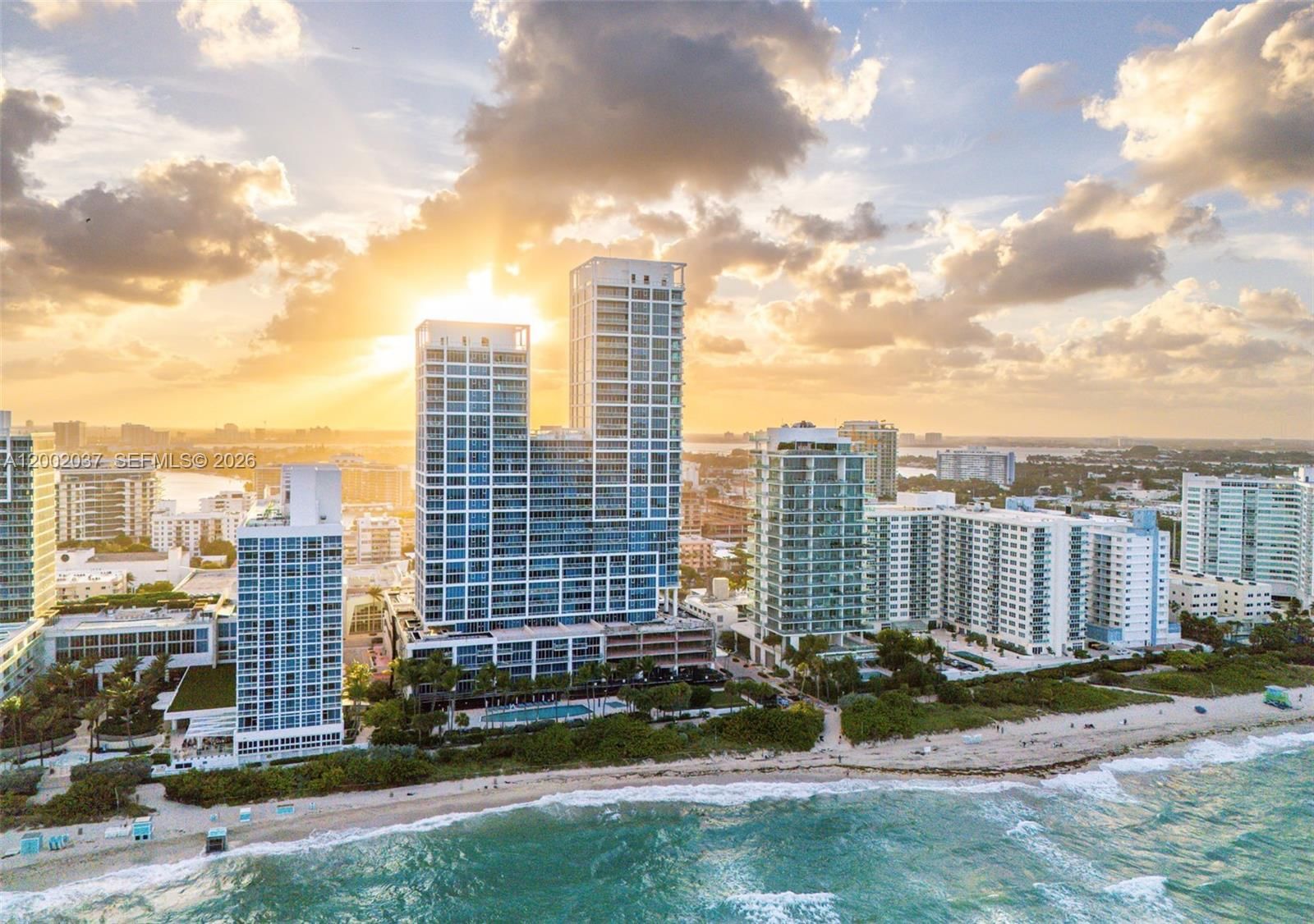 Real estate property located at 6899 Collins Ave #1109, Miami-dade, North Carillon Beach Cond, Miami Beach, FL