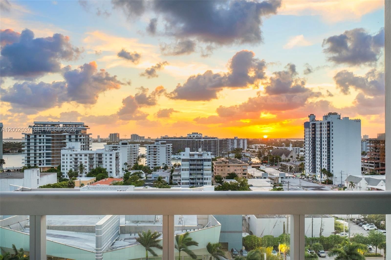 Real estate property located at 6899 Collins Ave #1109, Miami-dade, North Carillon Beach Cond, Miami Beach, FL