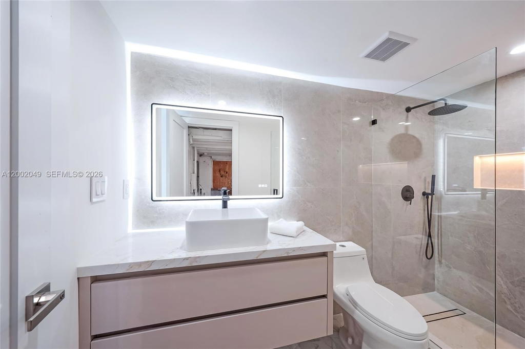 Real estate property located at 1230 Pizarro St, Miami-dade, Coral Gables Granada Sec, Coral Gables, FL