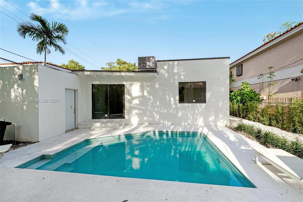 Real estate property located at 1230 Pizarro St, Miami-dade, Coral Gables Granada Sec, Coral Gables, FL