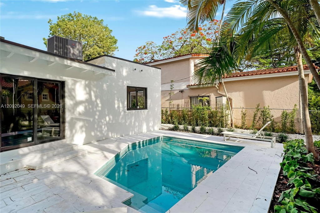 Real estate property located at 1230 Pizarro St, Miami-dade, Coral Gables Granada Sec, Coral Gables, FL