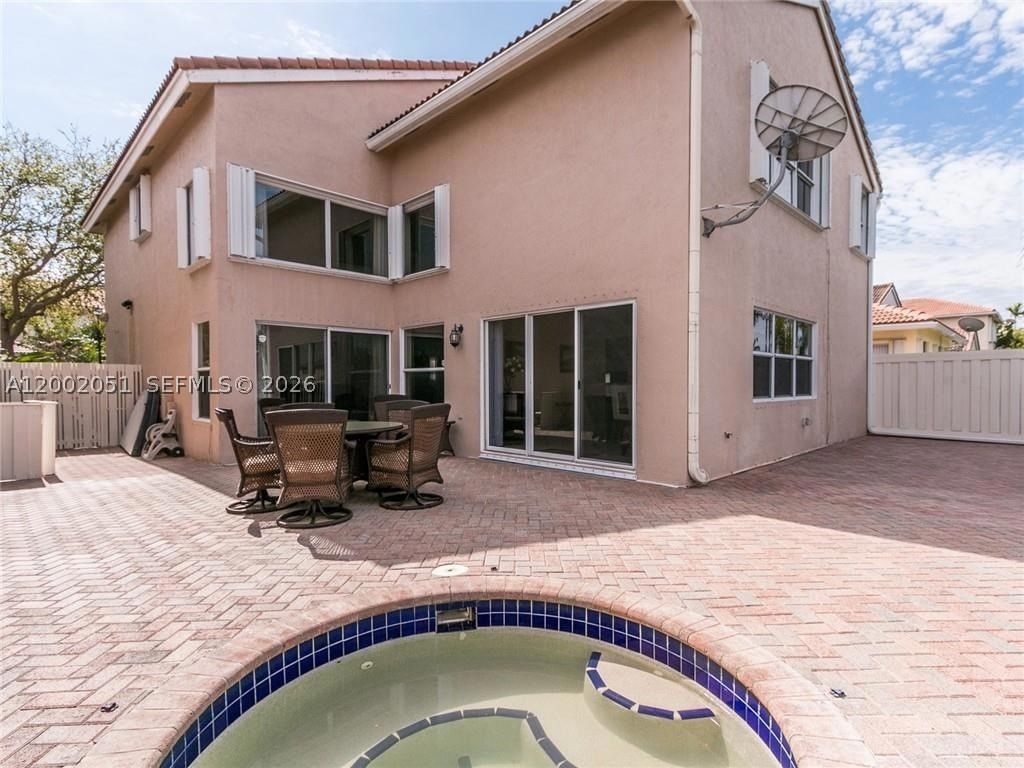 Real estate property located at 1590 Seagrape Way, Broward, West Lake Village Plat, Hollywood, FL