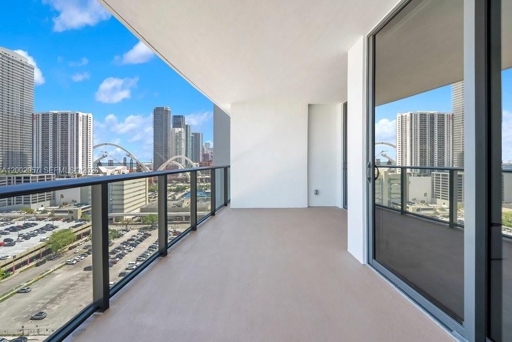 Real estate property located at 1600 1st Ave #1601, Miami-dade, Canvas Condo, Miami, FL