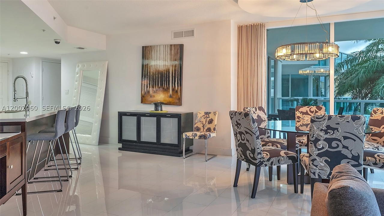 Real estate property located at 200 Sunny Isles Blvd #2-701, Miami-dade, St Tropez On The Bay Ii C, Sunny Isles Beach, FL