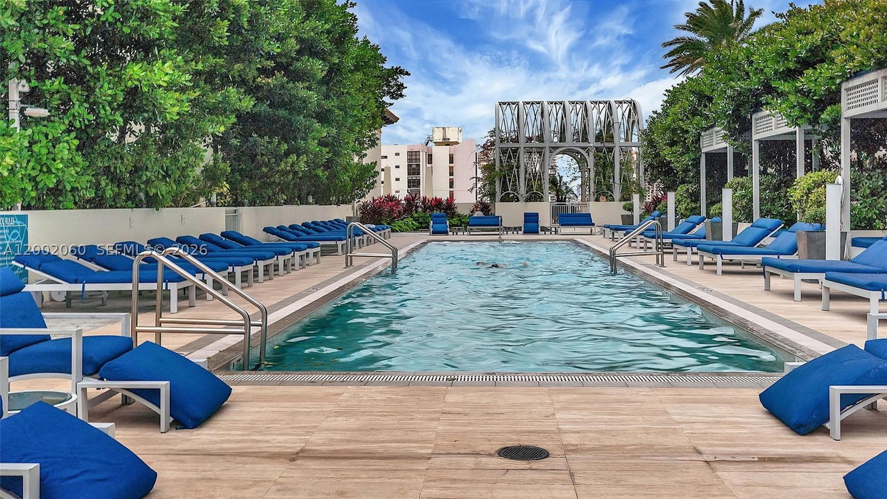 Real estate property located at 200 Sunny Isles Blvd #2-701, Miami-dade, St Tropez On The Bay Ii C, Sunny Isles Beach, FL