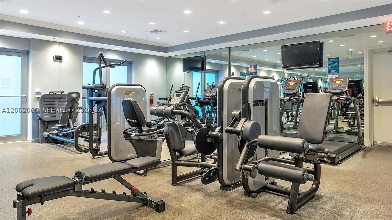 Real estate property located at 200 Sunny Isles Blvd #2-701, Miami-dade, St Tropez On The Bay Ii C, Sunny Isles Beach, FL