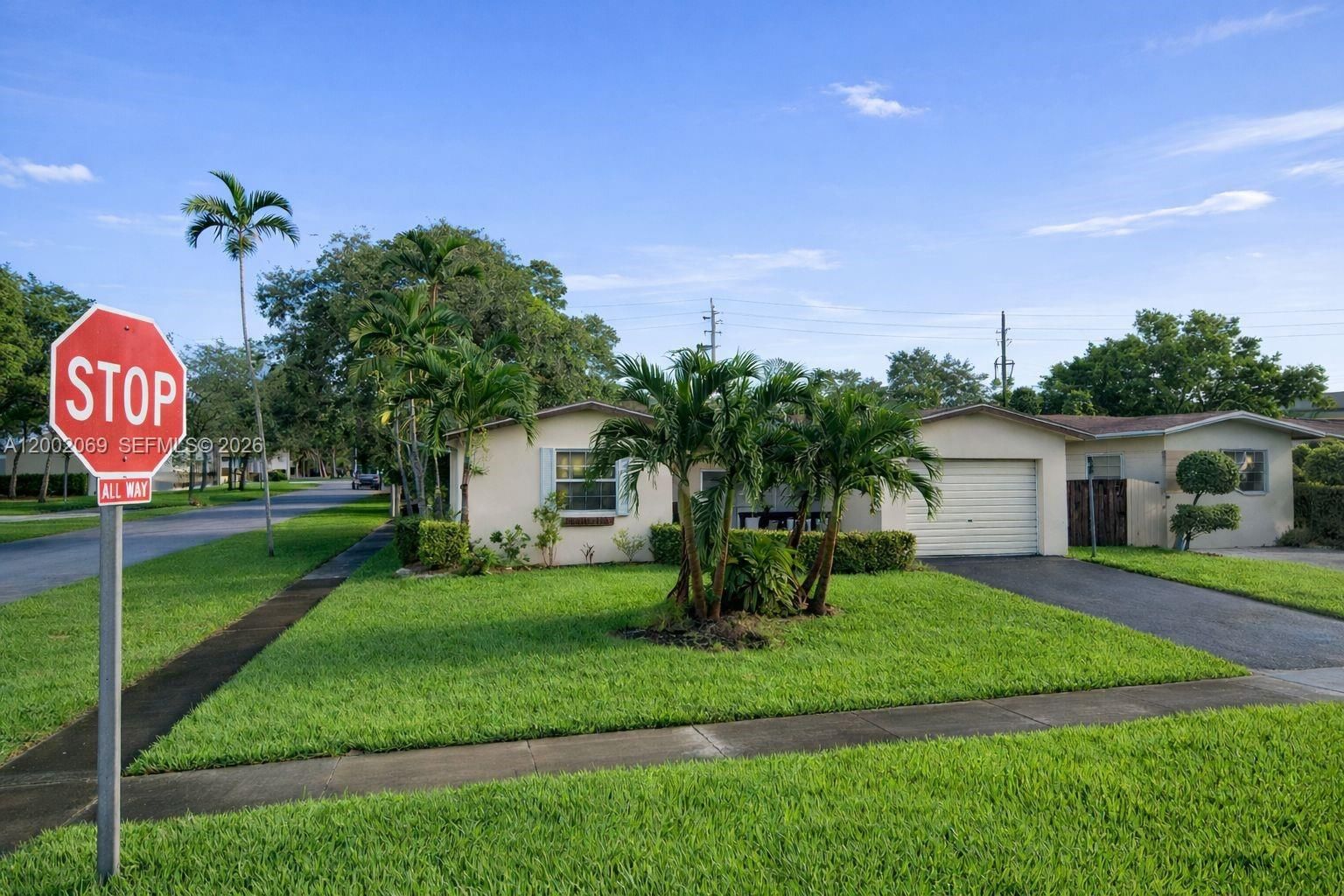 Real estate property located at 4323 Harrison St, Broward, Hollywood Hills, Hollywood, FL