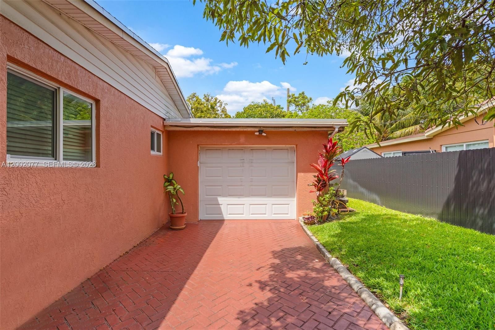 Real estate property located at 20054 12th Pl, Miami-dade, Honey Hill Estates, Miami Gardens, FL