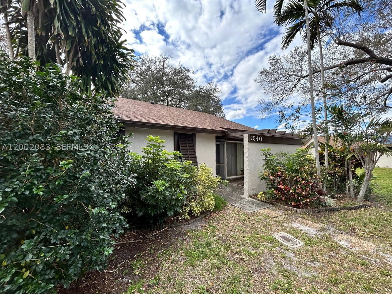 Real estate property located at 1540 98th Ter, Broward, Everglades Sugar & Land C, Pembroke Pines, FL