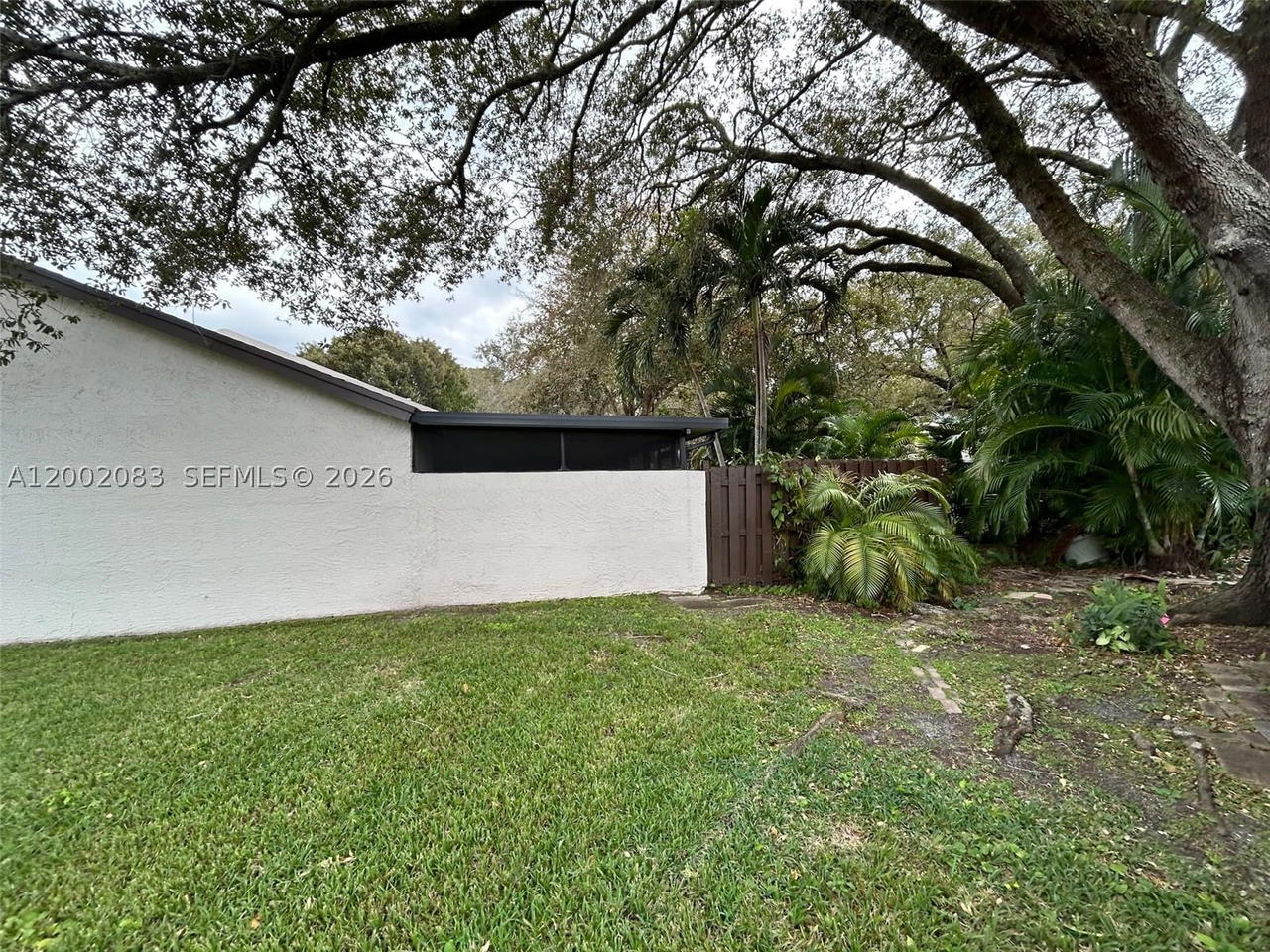 Real estate property located at 1540 98th Ter, Broward, Everglades Sugar & Land C, Pembroke Pines, FL