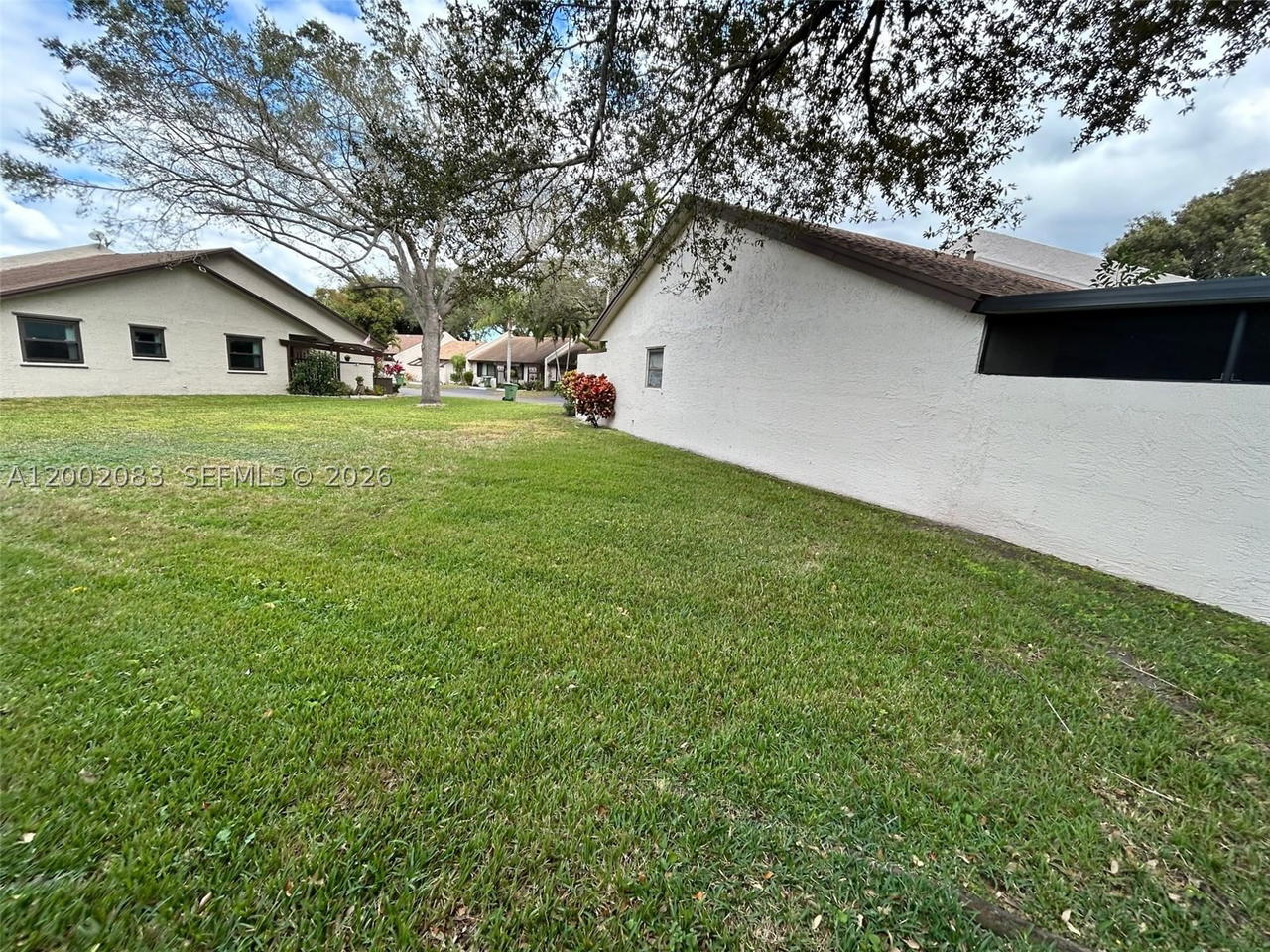 Real estate property located at 1540 98th Ter, Broward, Everglades Sugar & Land C, Pembroke Pines, FL
