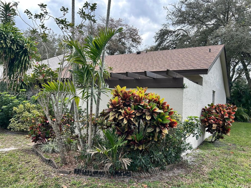 Real estate property located at 1540 98th Ter, Broward, Everglades Sugar & Land C, Pembroke Pines, FL