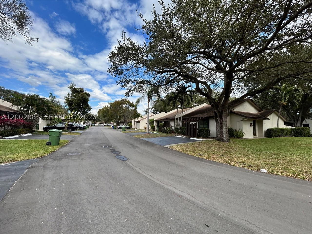 Real estate property located at 1540 98th Ter, Broward, Everglades Sugar & Land C, Pembroke Pines, FL
