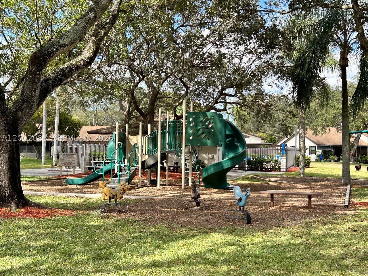 Real estate property located at 1540 98th Ter, Broward, Everglades Sugar & Land C, Pembroke Pines, FL