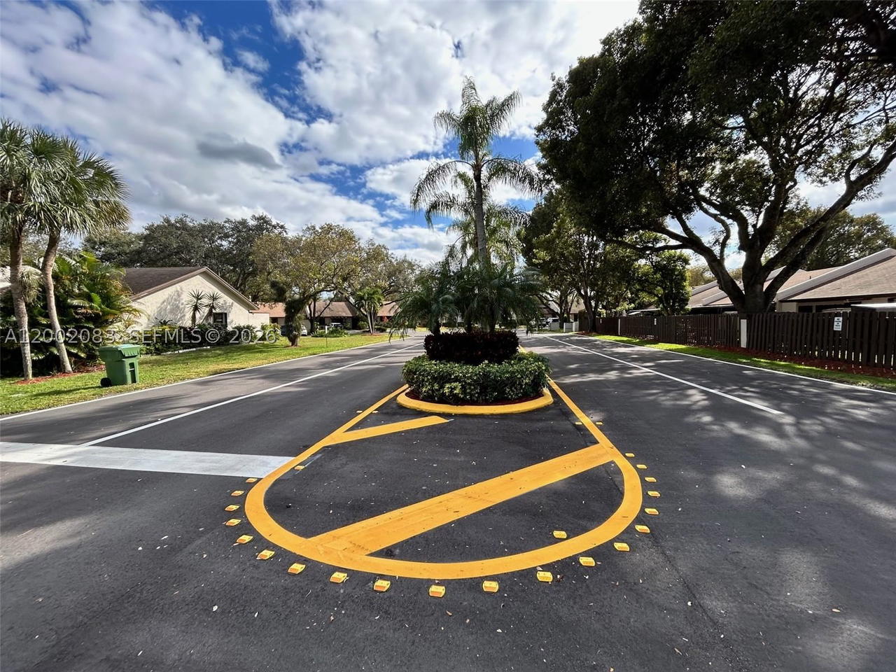 Real estate property located at 1540 98th Ter, Broward, Everglades Sugar & Land C, Pembroke Pines, FL