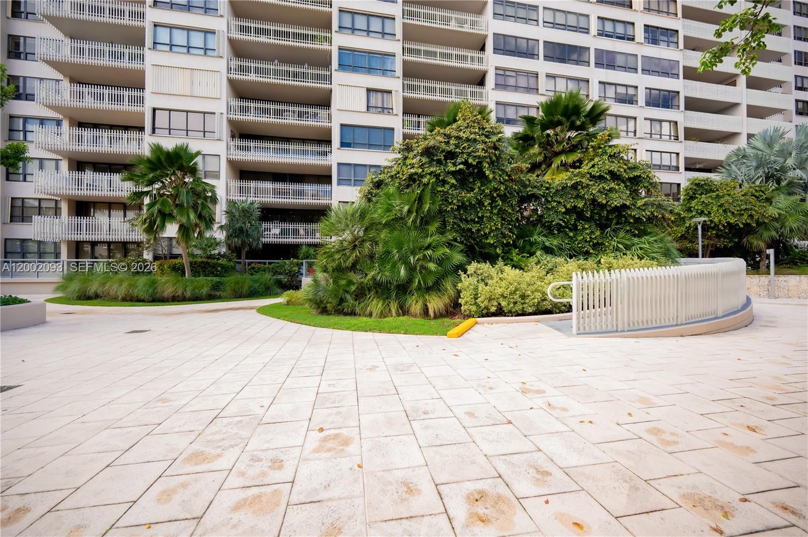 Real estate property located at 3 Grove Isle Dr C308, Miami-dade, Grove Isle Condo, Miami, FL