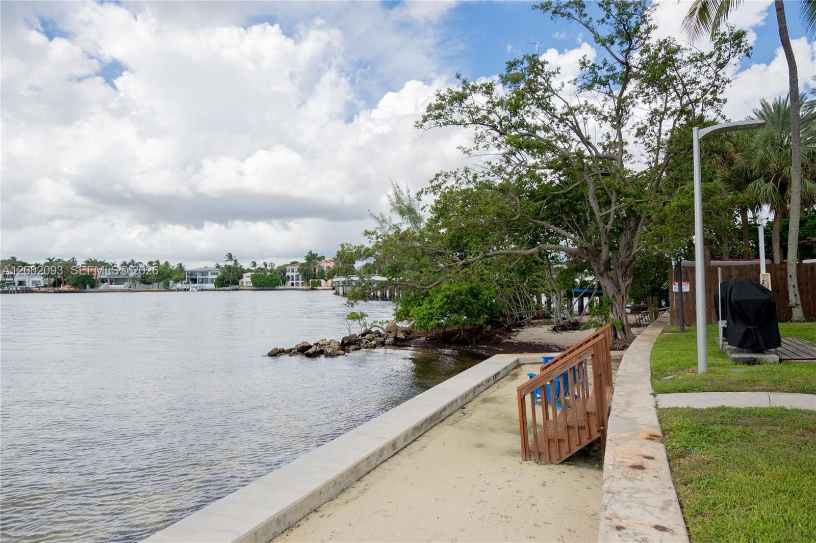 Real estate property located at 3 Grove Isle Dr C308, Miami-dade, Grove Isle Condo, Miami, FL