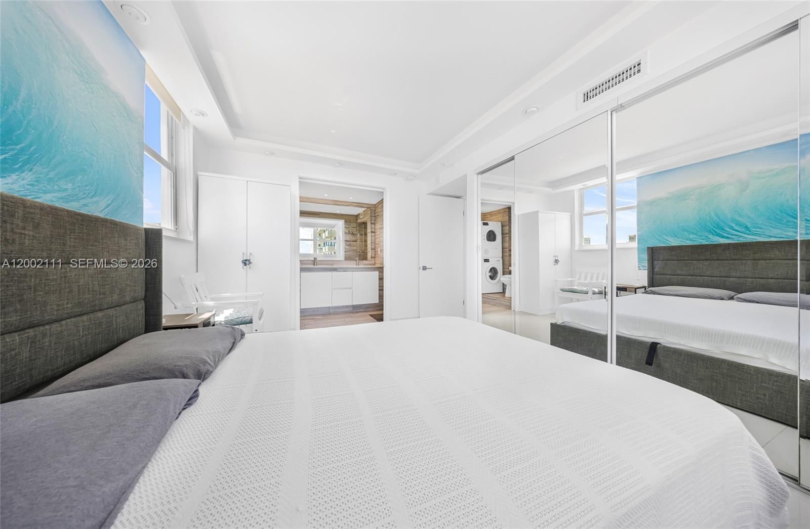 Real estate property located at 465 Ocean Dr #906, Miami-dade, Royal Atlantic Condo, Miami Beach, FL