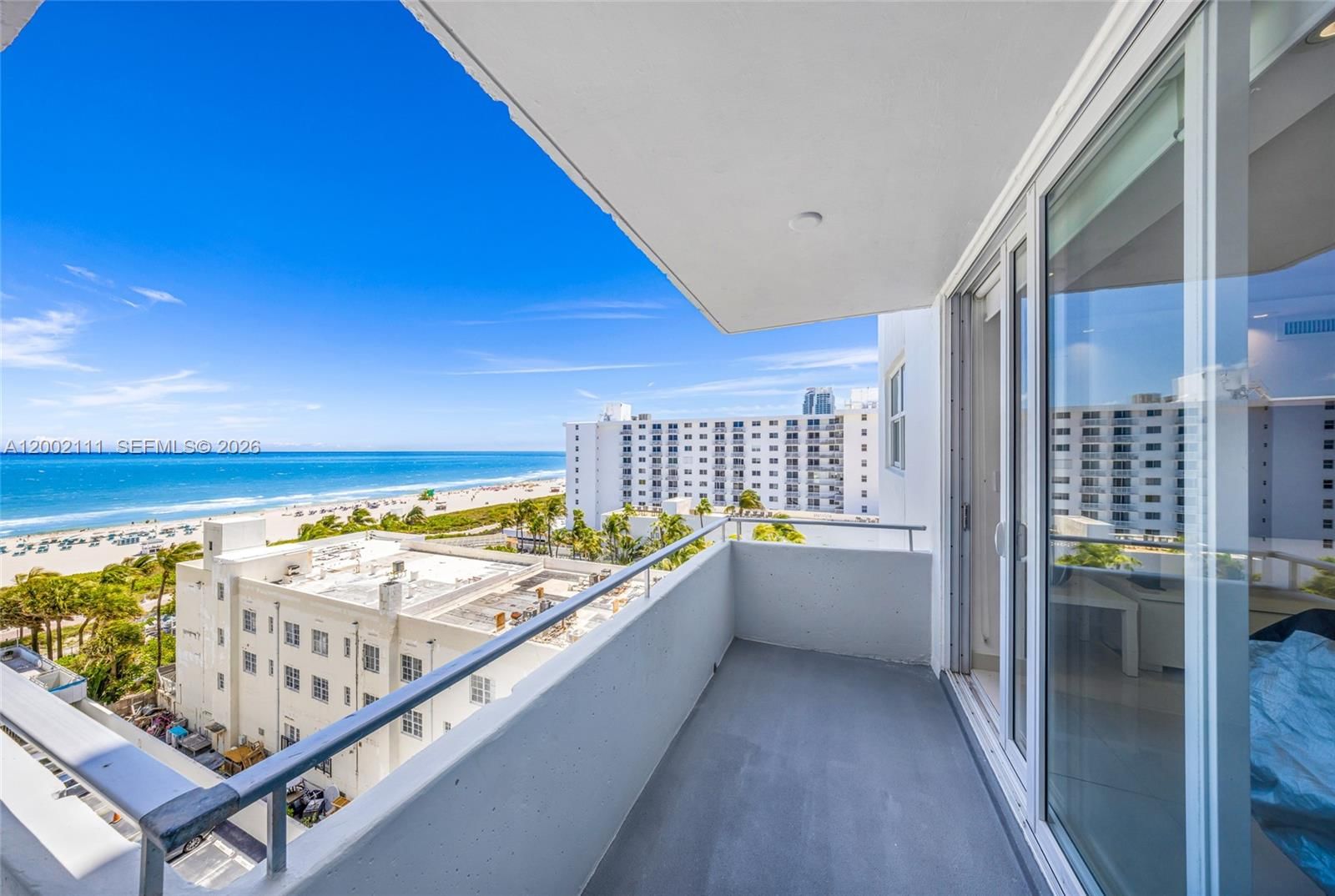 Real estate property located at 465 Ocean Dr #906, Miami-dade, Royal Atlantic Condo, Miami Beach, FL