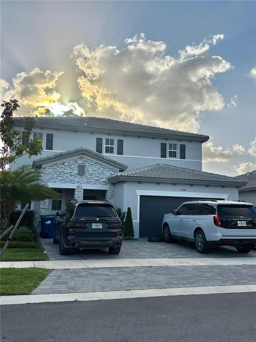 Real estate property located at 16144 148th Pl, Miami-dade, Salerno Community, Miami, FL