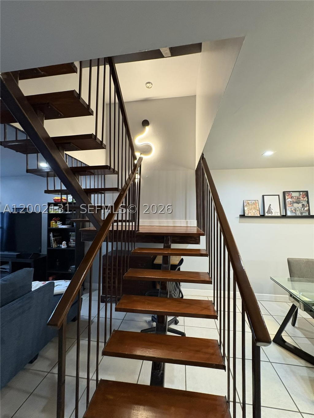 Real estate property located at 6530 Kendale Lakes Dr #1303, Miami-dade, Spanish Villas Condo, Miami, FL