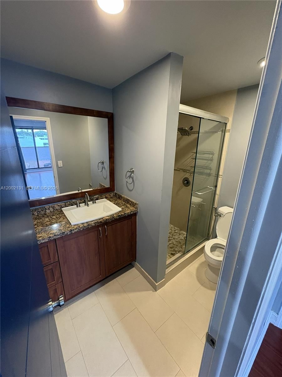 Real estate property located at 6530 Kendale Lakes Dr #1303, Miami-dade, Spanish Villas Condo, Miami, FL