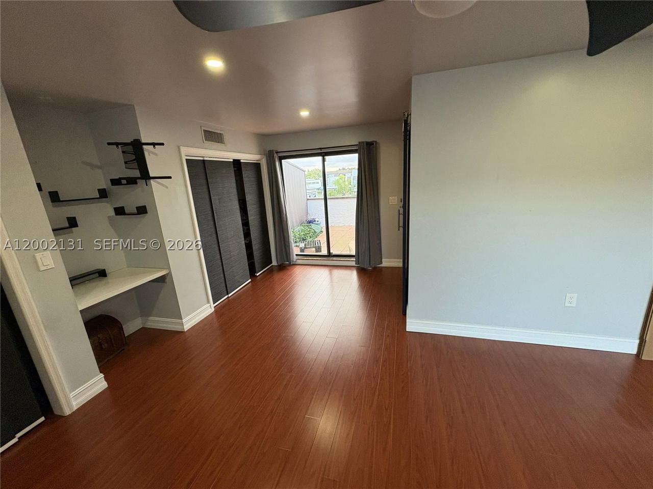 Real estate property located at 6530 Kendale Lakes Dr #1303, Miami-dade, Spanish Villas Condo, Miami, FL