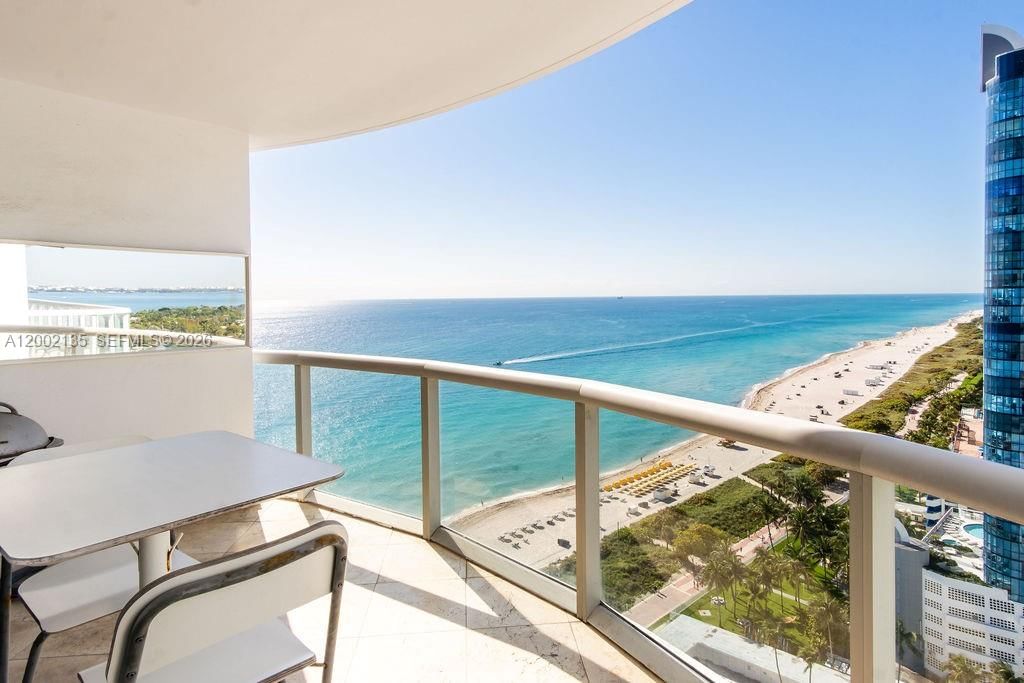 Real estate property located at , Miami-dade, Akoya Condo, Miami Beach, FL