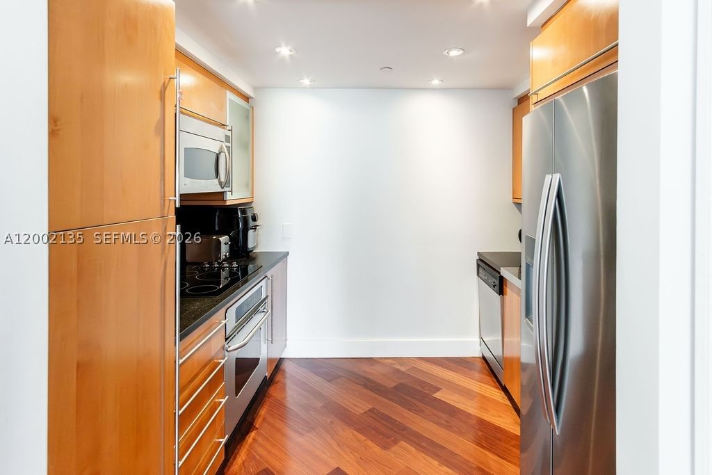 Real estate property located at 6365 Collins Ave #2306, Miami-dade, Akoya Condo, Miami Beach, FL