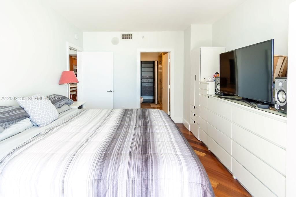 Real estate property located at , Miami-dade, Akoya Condo, Miami Beach, FL